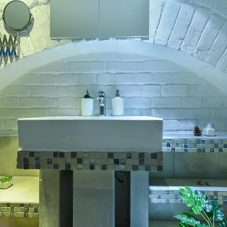 Comfort - Duplex-style On Regina Elisabeta Appartement