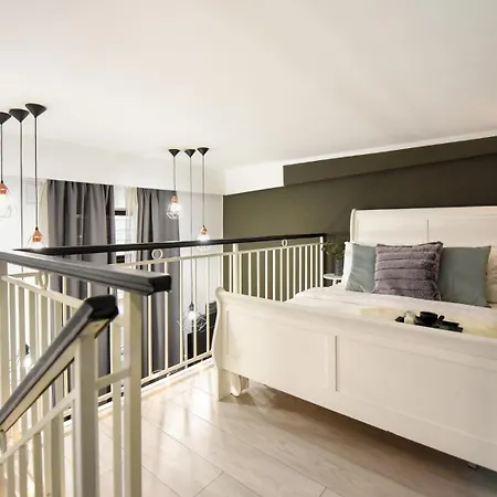 Appartamento Comfort - Duplex-style On Regina Elisabeta Bucarest